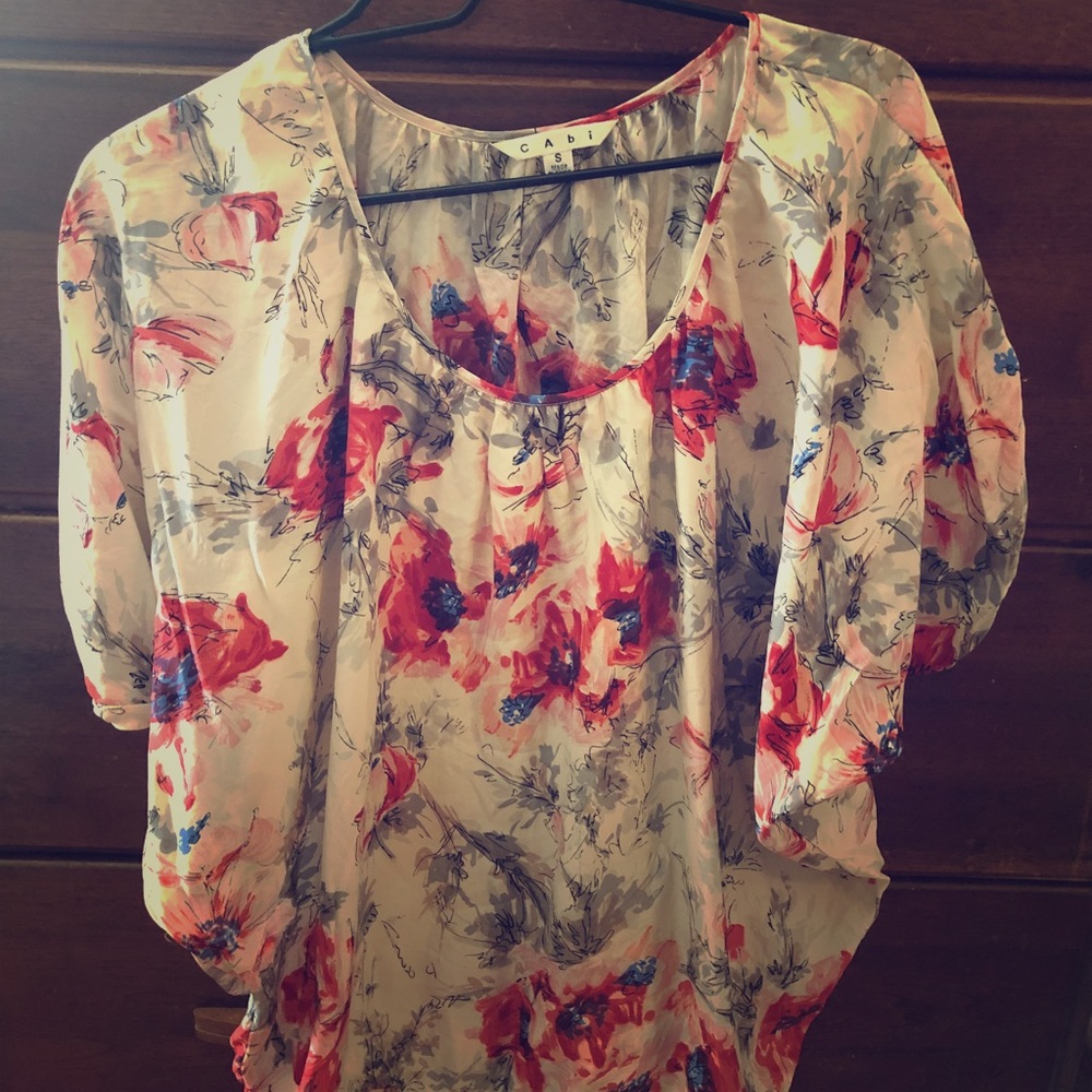 Cabi top size small